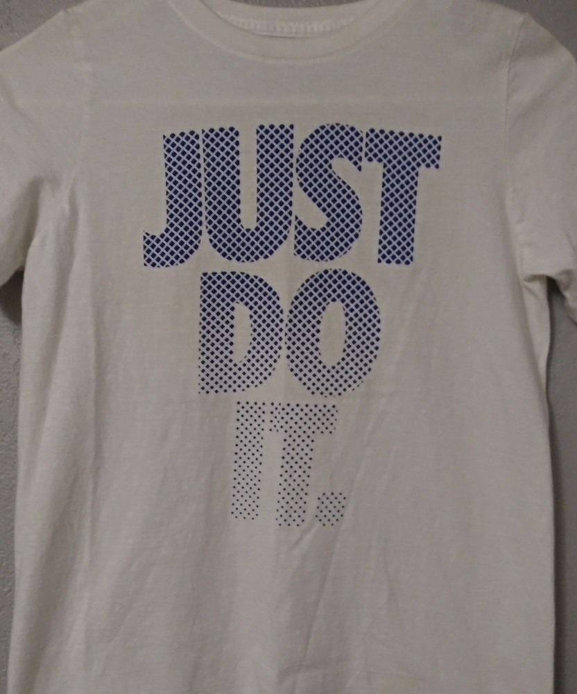 NWOT KIDS NIKE SHIRT